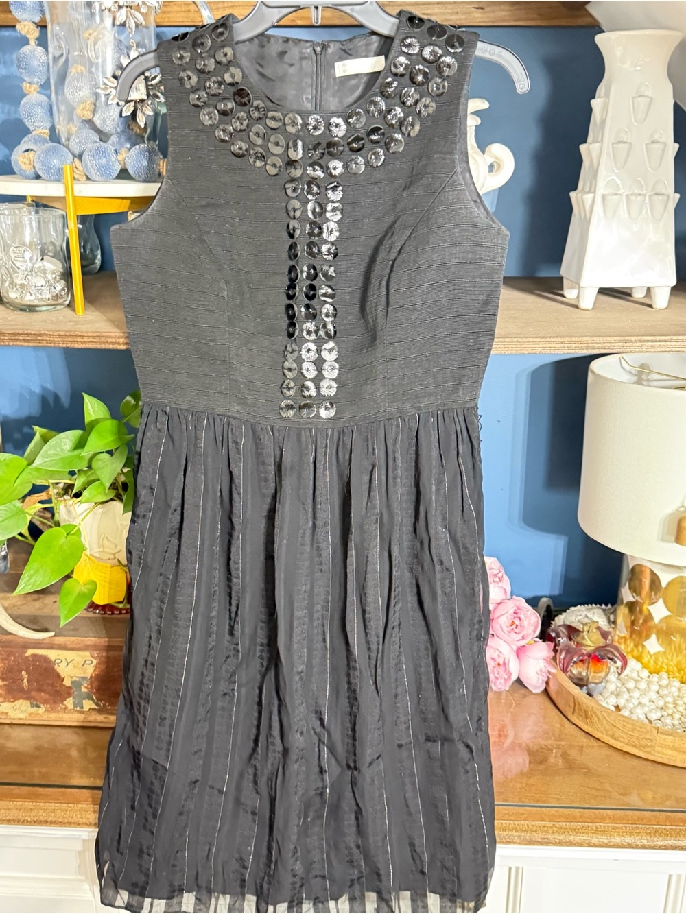Badgley Mischka Black Sleeveless Jewel-Trim Cocktail Dress